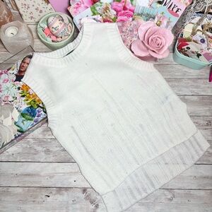 Wild Fable Distressed White High Low Crop Knit Sweater Vest Top Sz. XXS Layering